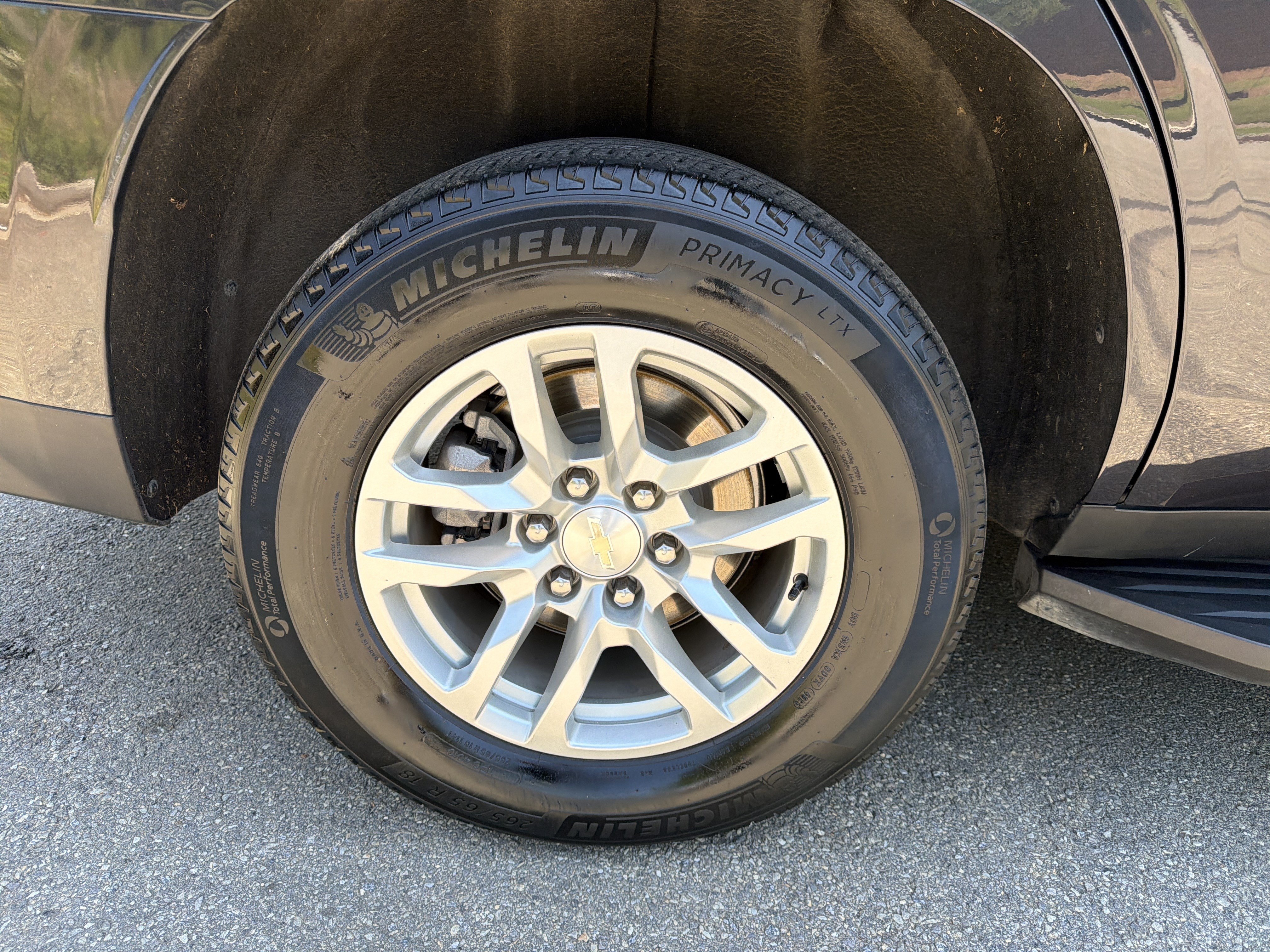 Used 2024 Chevrolet Tahoe LT AWD/4WD image 18