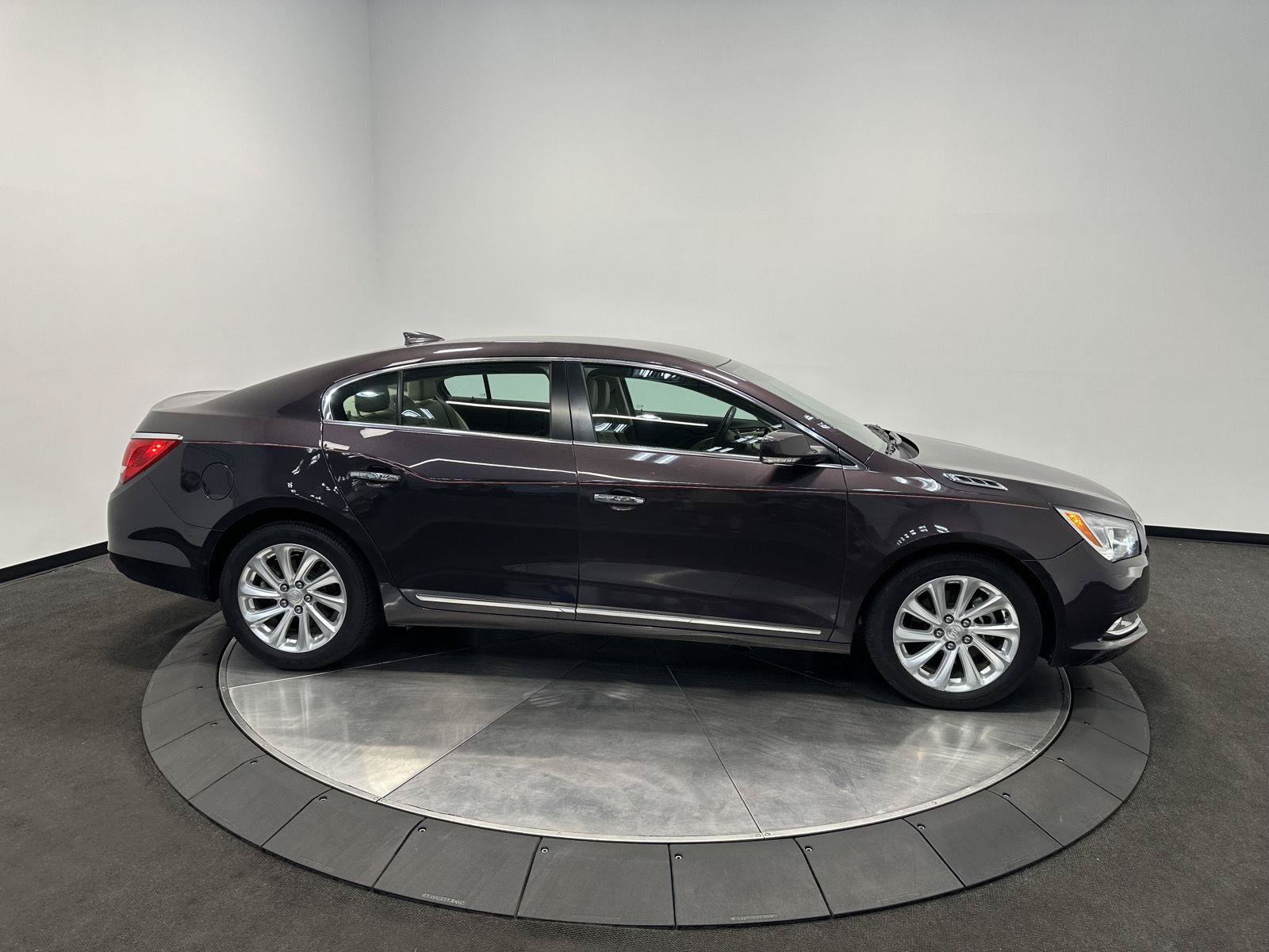 Used 2015 Buick LaCrosse Leather w/ Experience Buick Package FWD image 8