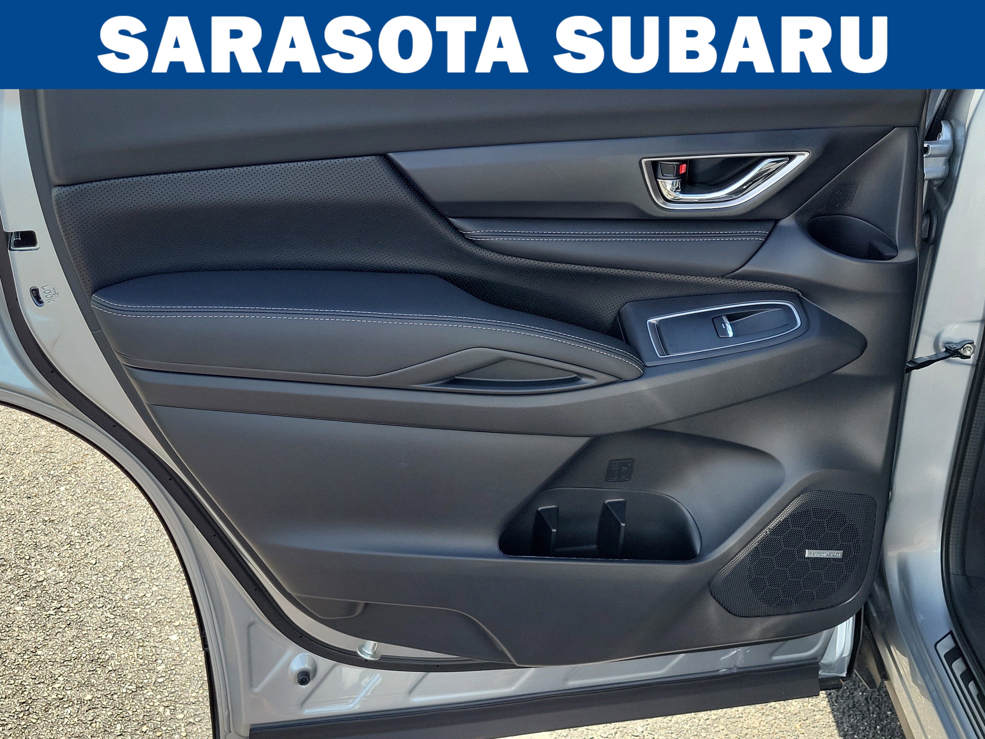 New 2026 Subaru Ascent Limited AWD/4WD image 11