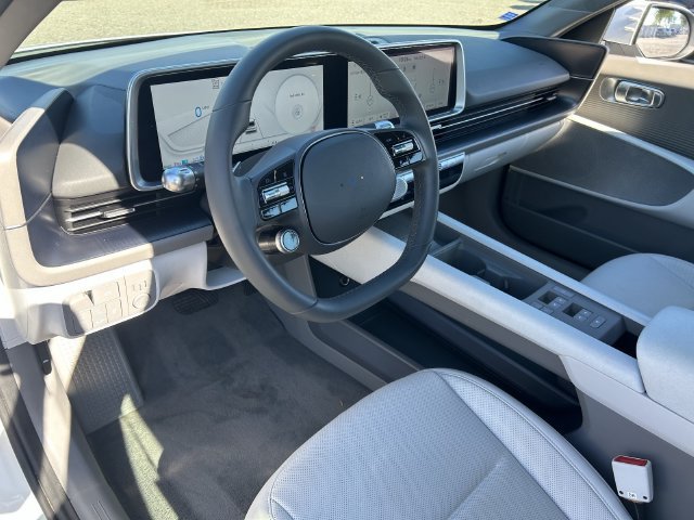 Used 2023 Hyundai Ioniq 6 SEL RWD image 19