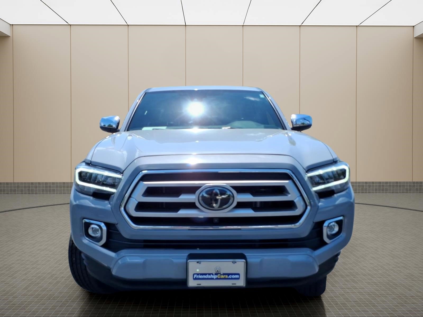Used 2021 Toyota Tacoma Limited AWD/4WD image 3