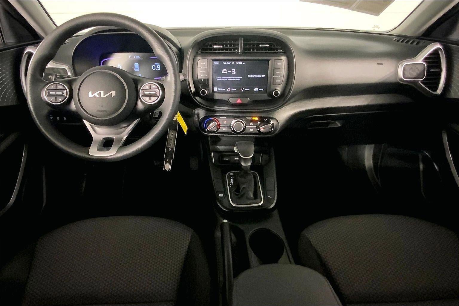 Certified 2025 Kia Soul LX FWD image 15