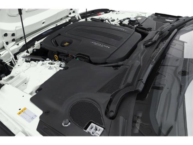 Used 2019 Jaguar F-TYPE Coupe RWD image 13