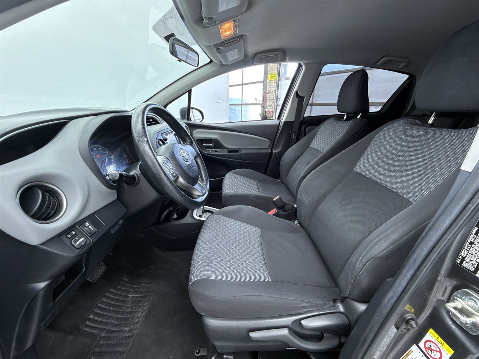 Used 2015 Toyota Yaris LE image 11