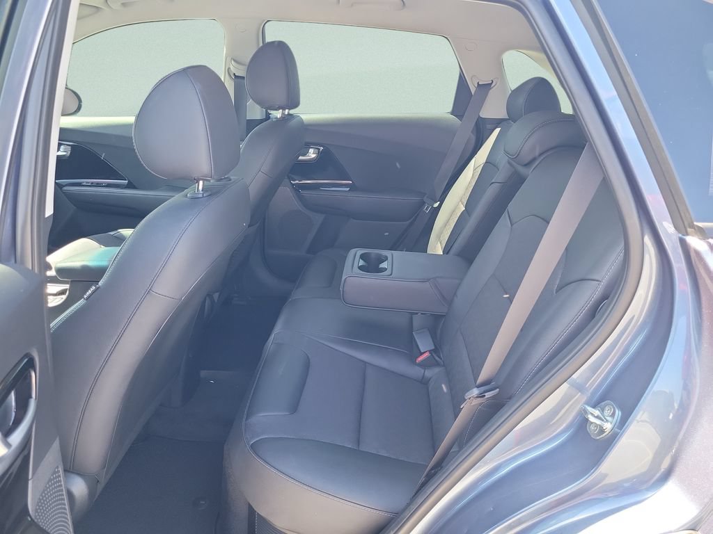 Used 2022 Kia Niro EX FWD image 10