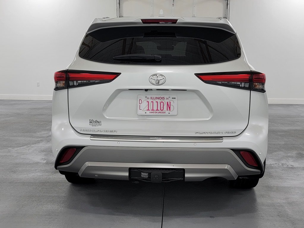 Used 2022 Toyota Highlander Platinum AWD/4WD image 8