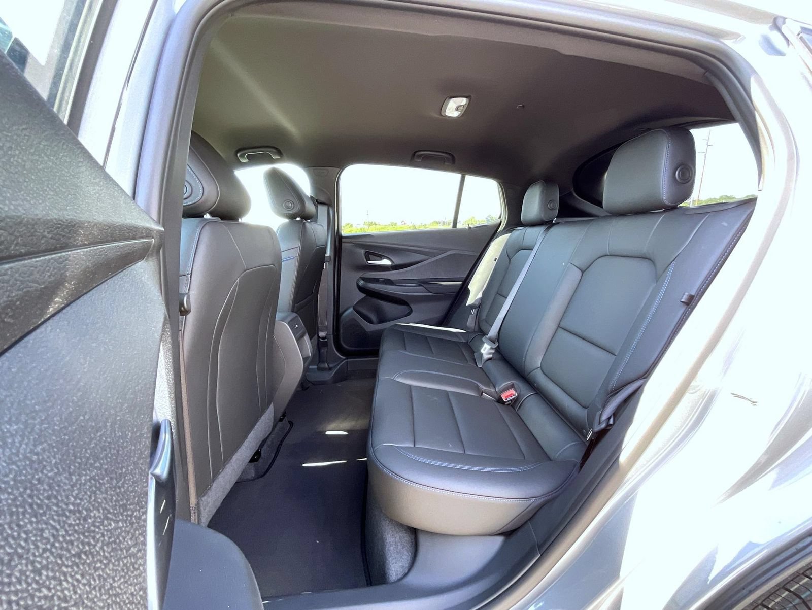 New 2026 Buick Envista Sport Touring w/ Convenience I Package FWD image 19