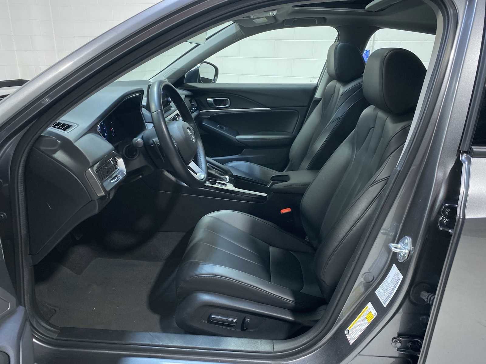 Certified 2024 Acura Integra video 2