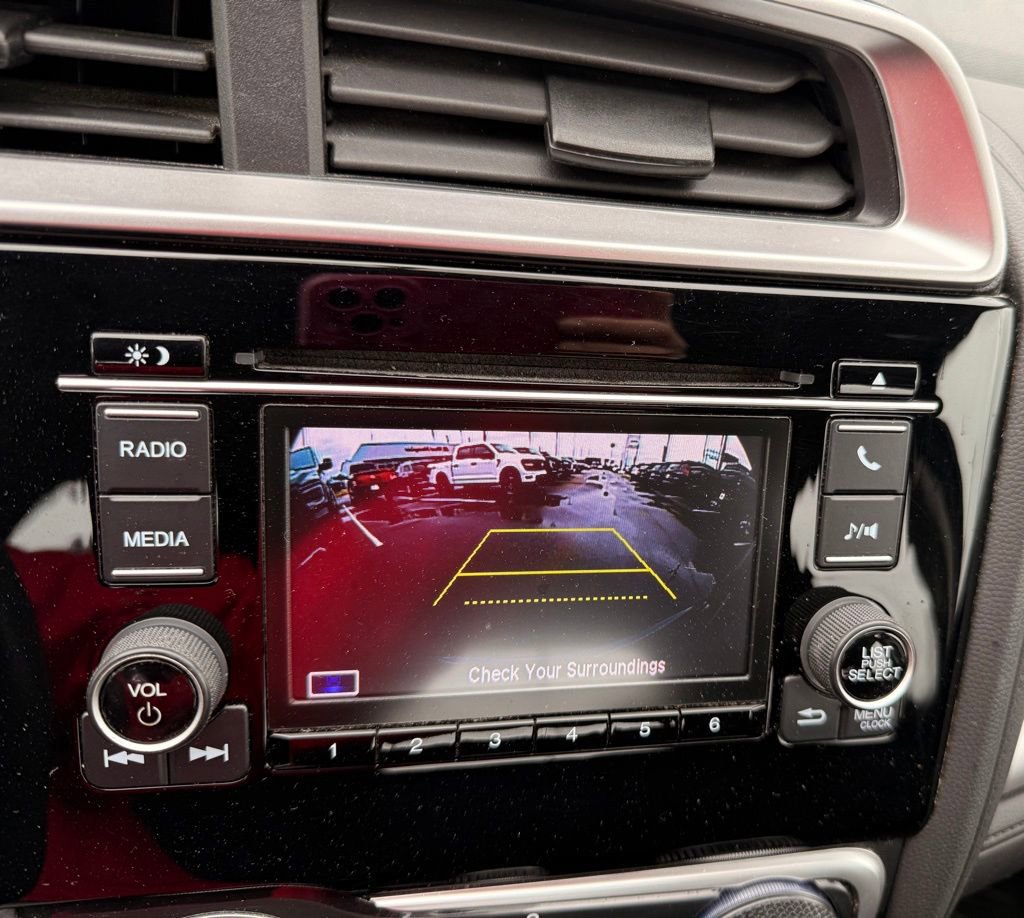 Used 2020 Honda Fit LX image 16