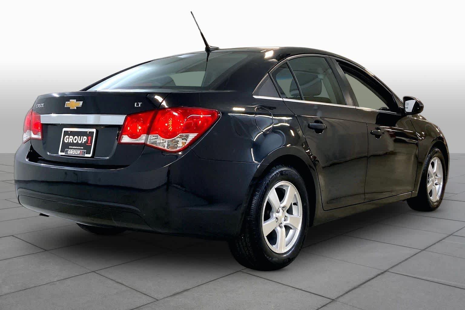 Used 2012 Chevrolet Cruze LT w/ All-Star Edition FWD image 12