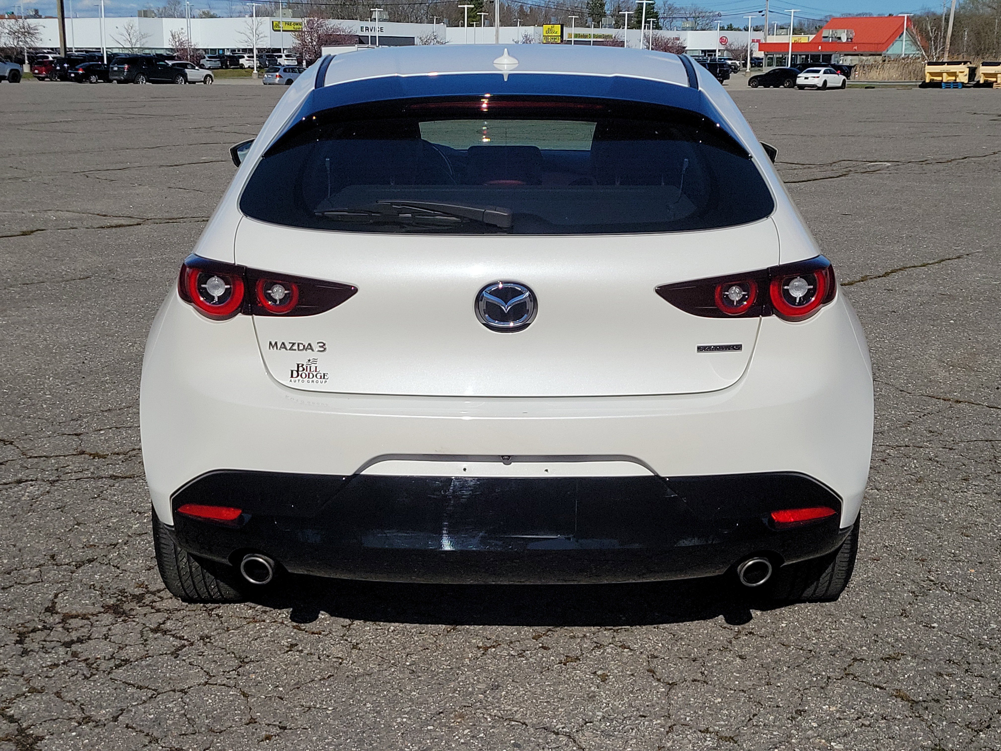 Used 2023 MAZDA MAZDA3 s FWD image 6