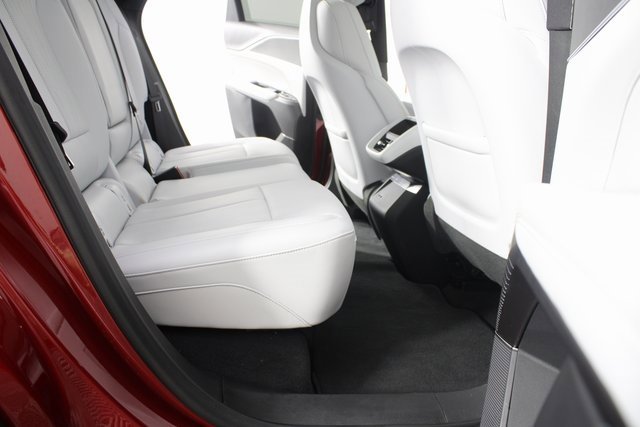 Used 2024 Cadillac Lyriq Sport image 23