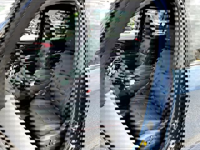 New 2026 Chevrolet Traverse Z71 w/ Enhanced Driving Package image 9