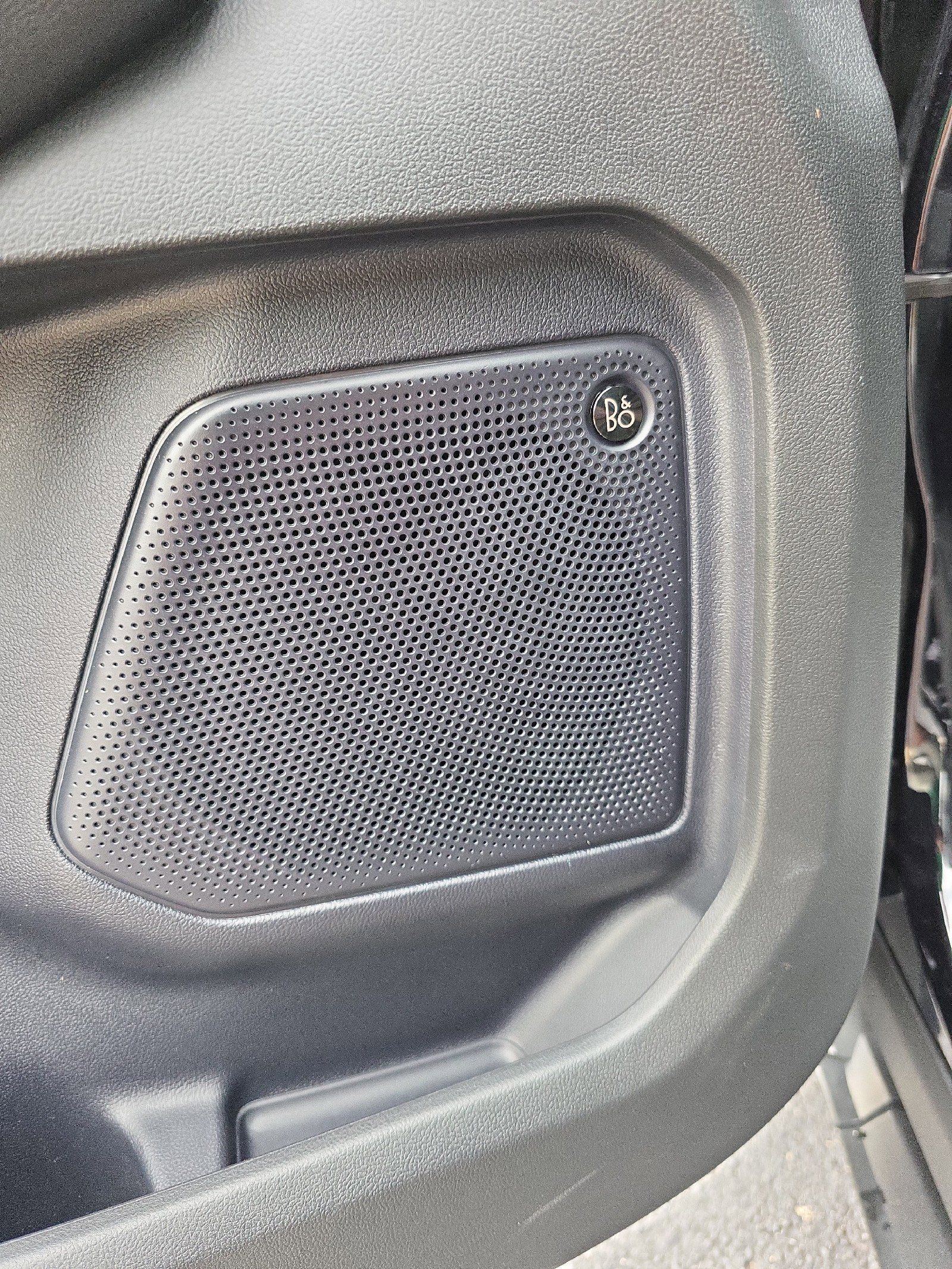 Used 2024 Ford Escape ST-Line Elite w/ Premium Technology Package image 13