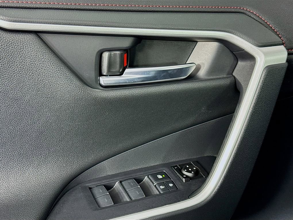 Used 2025 Toyota RAV4 XSE image 24