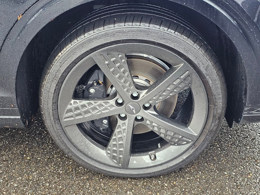 Used 2025 Genesis GV70 3.5T Sport w/ Sport Prestige Package image 31