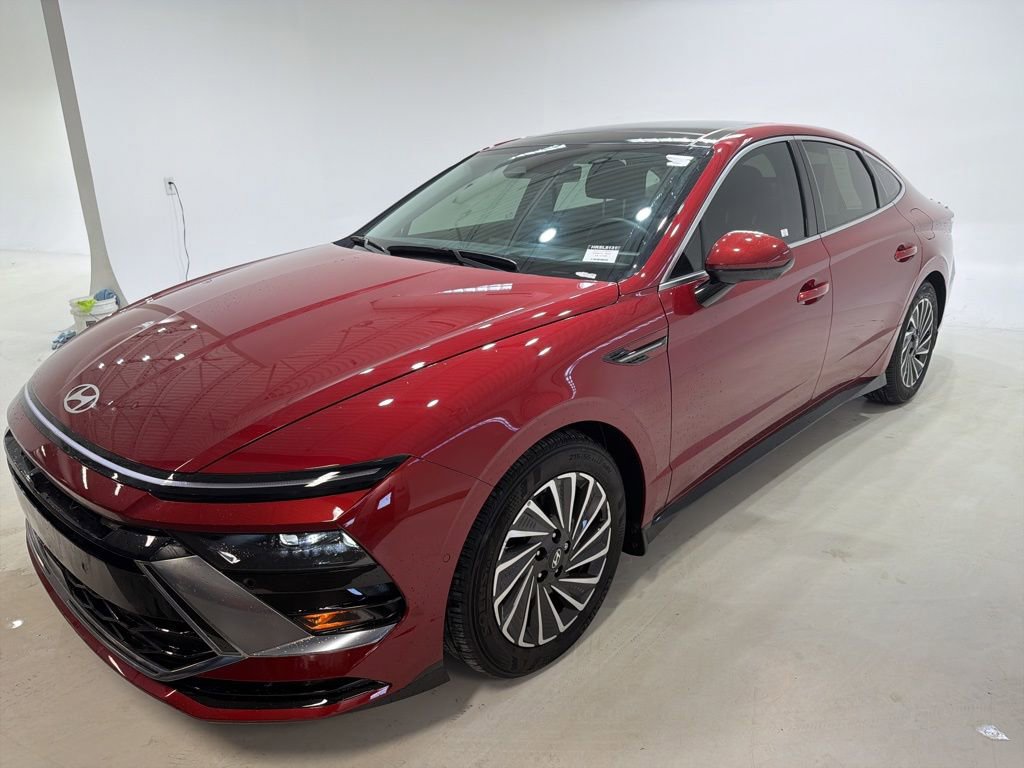 Certified 2025 Hyundai Sonata Limited