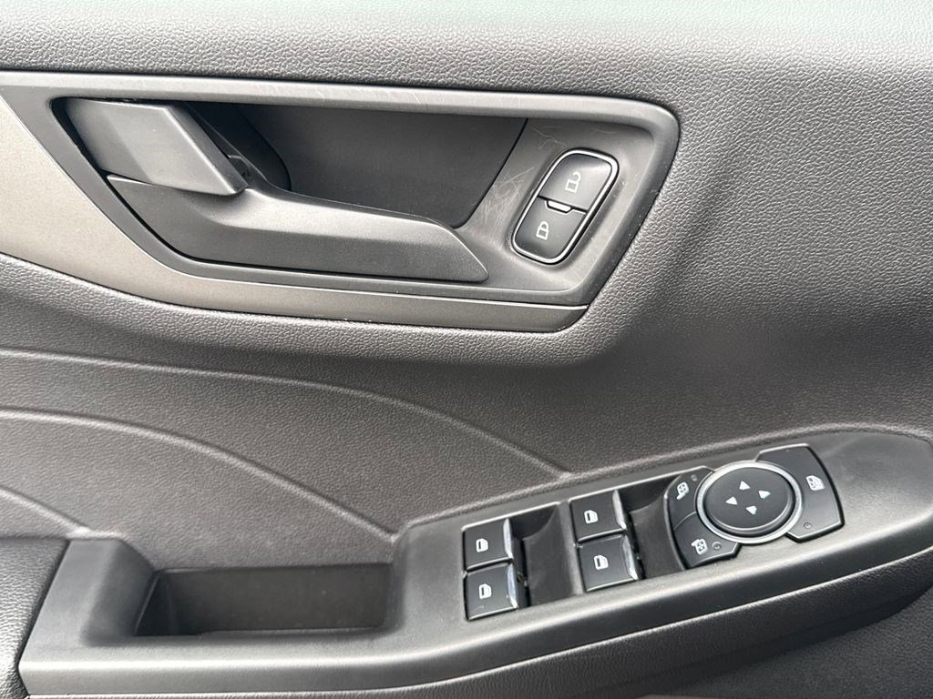 Used 2023 Ford Escape Active image 21