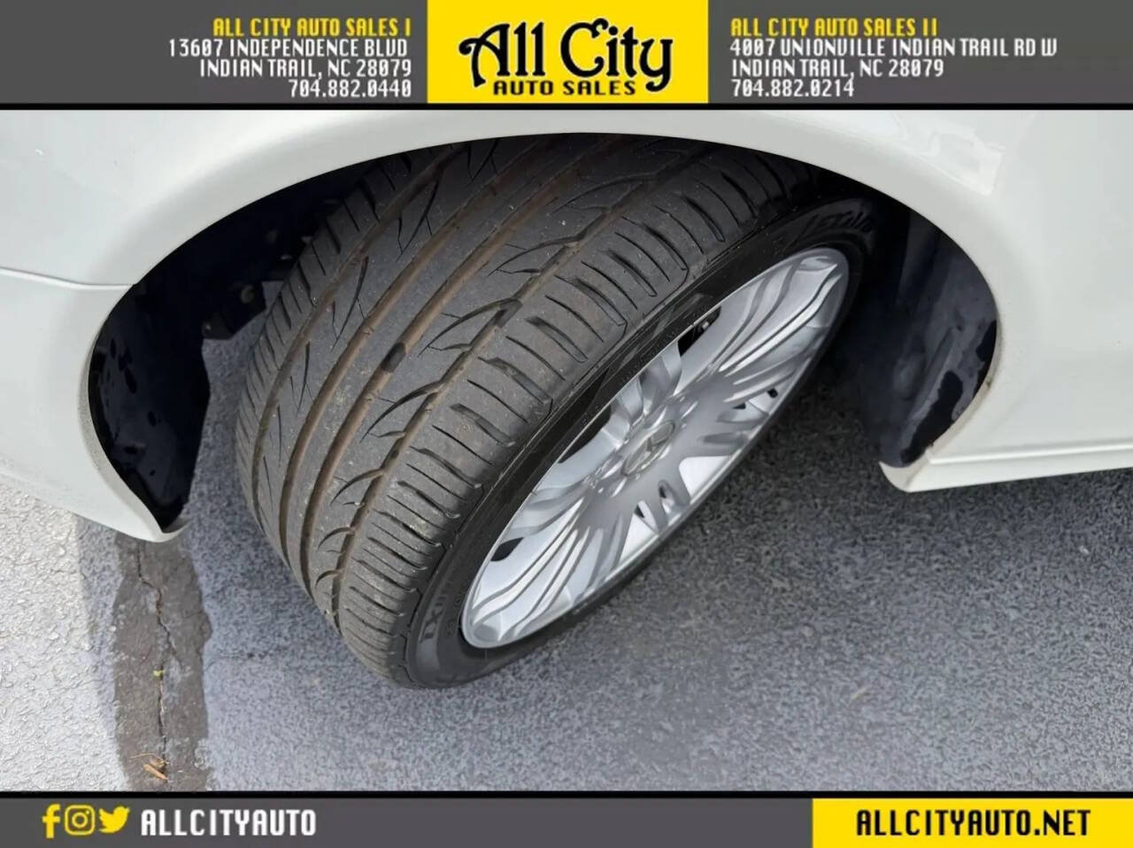 Used 2007 Mercedes-Benz E 350 4MATIC Sedan image 32