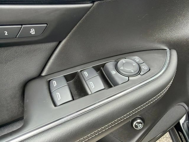 Used 2023 Buick Envision Essence w/ Sport Touring Package AWD/4WD image 24