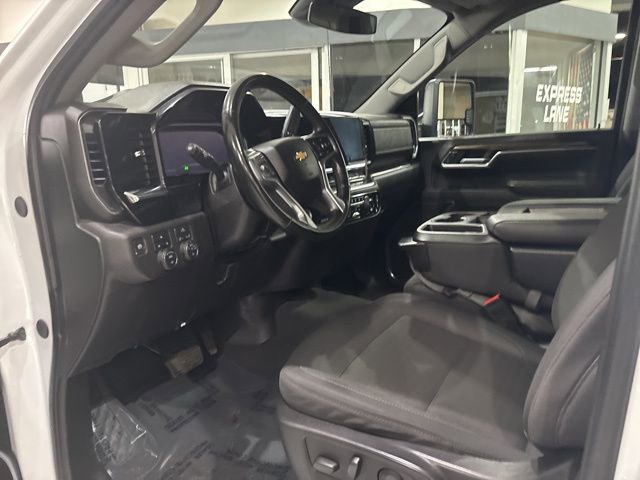 Used 2024 Chevrolet Silverado 2500 LT w/ Convenience Package image 15