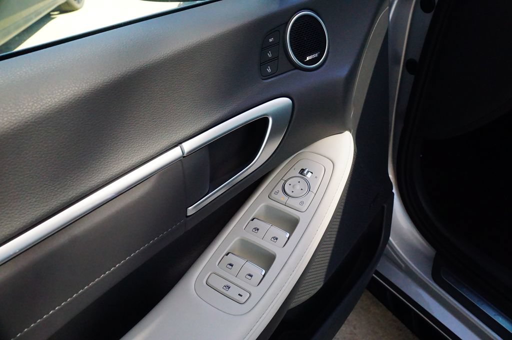 New 2026 Hyundai Sonata Limited FWD image 16