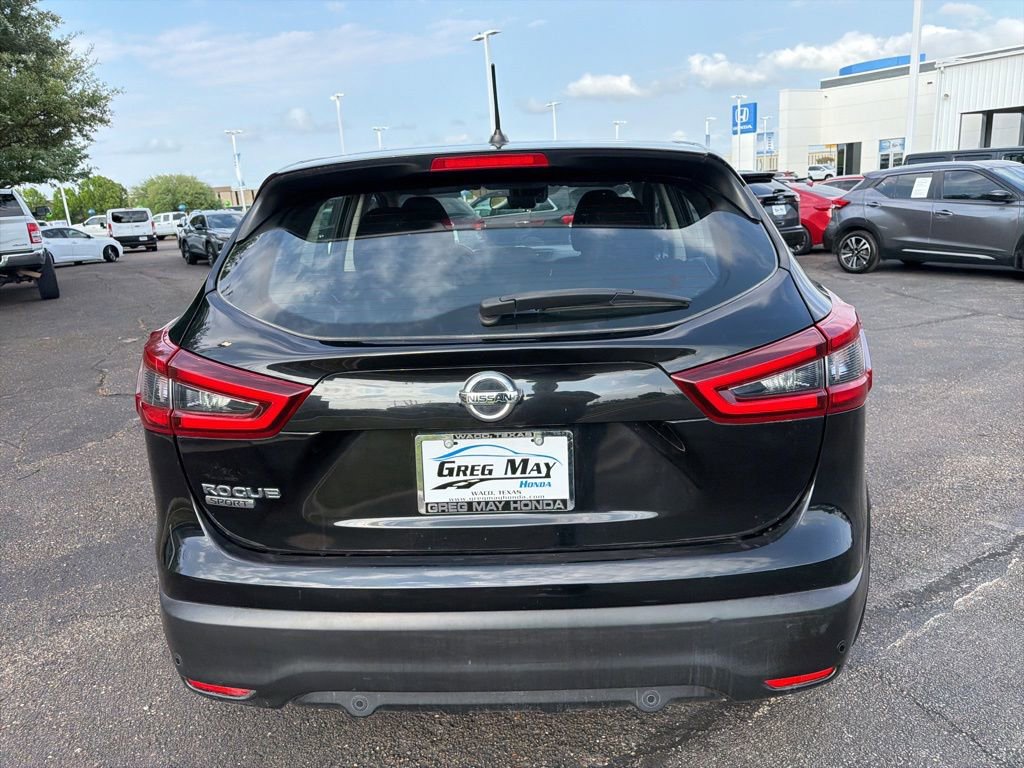 Used 2020 Nissan Rogue Sport S w/ Appearance Package image 3