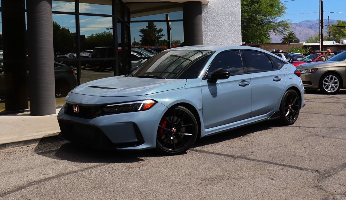 Used 2025 Honda Civic Type R image 2