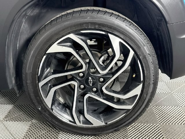 Used 2025 Chevrolet TrailBlazer RS w/ Convenience Package FWD image 38