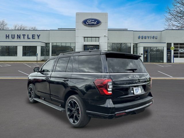 Certified 2022 Ford Expedition Limited AWD/4WD image 5