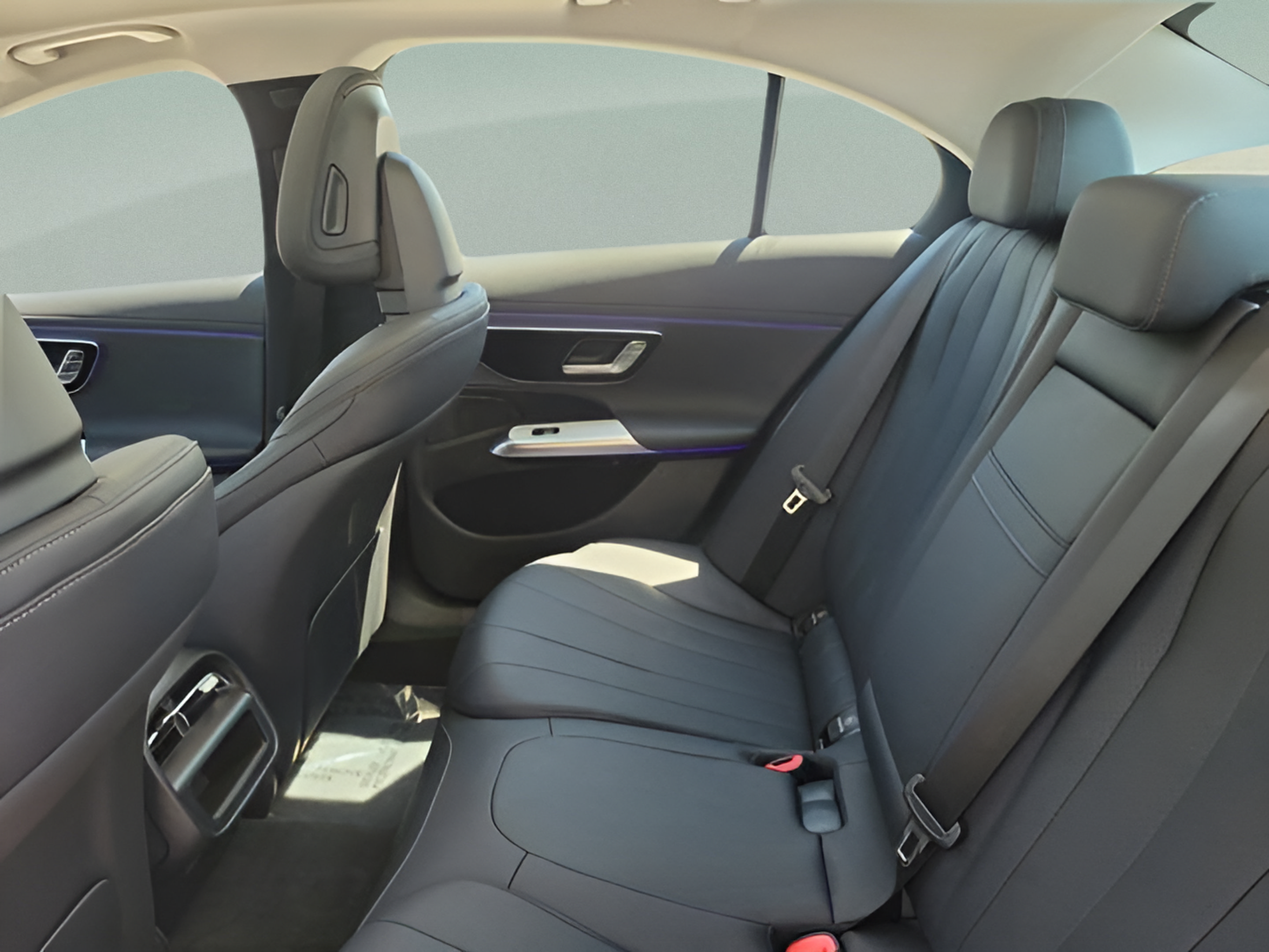 Certified 2026 Mercedes-Benz E 350 Sedan image 5