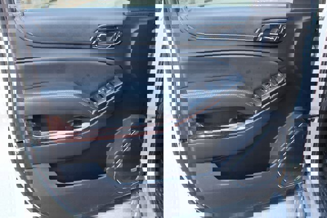 Used 2017 GMC Yukon SLE w/ Convenience Package image 21