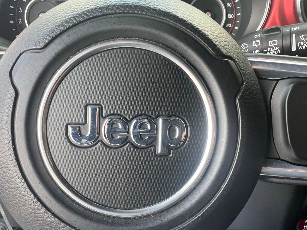 Used 2021 Jeep Wrangler Unlimited Rubicon w/ Cold Weather Group image 37