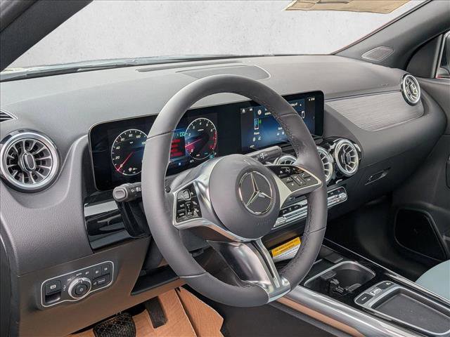 New 2026 Mercedes-Benz GLA 250 4MATIC image 3