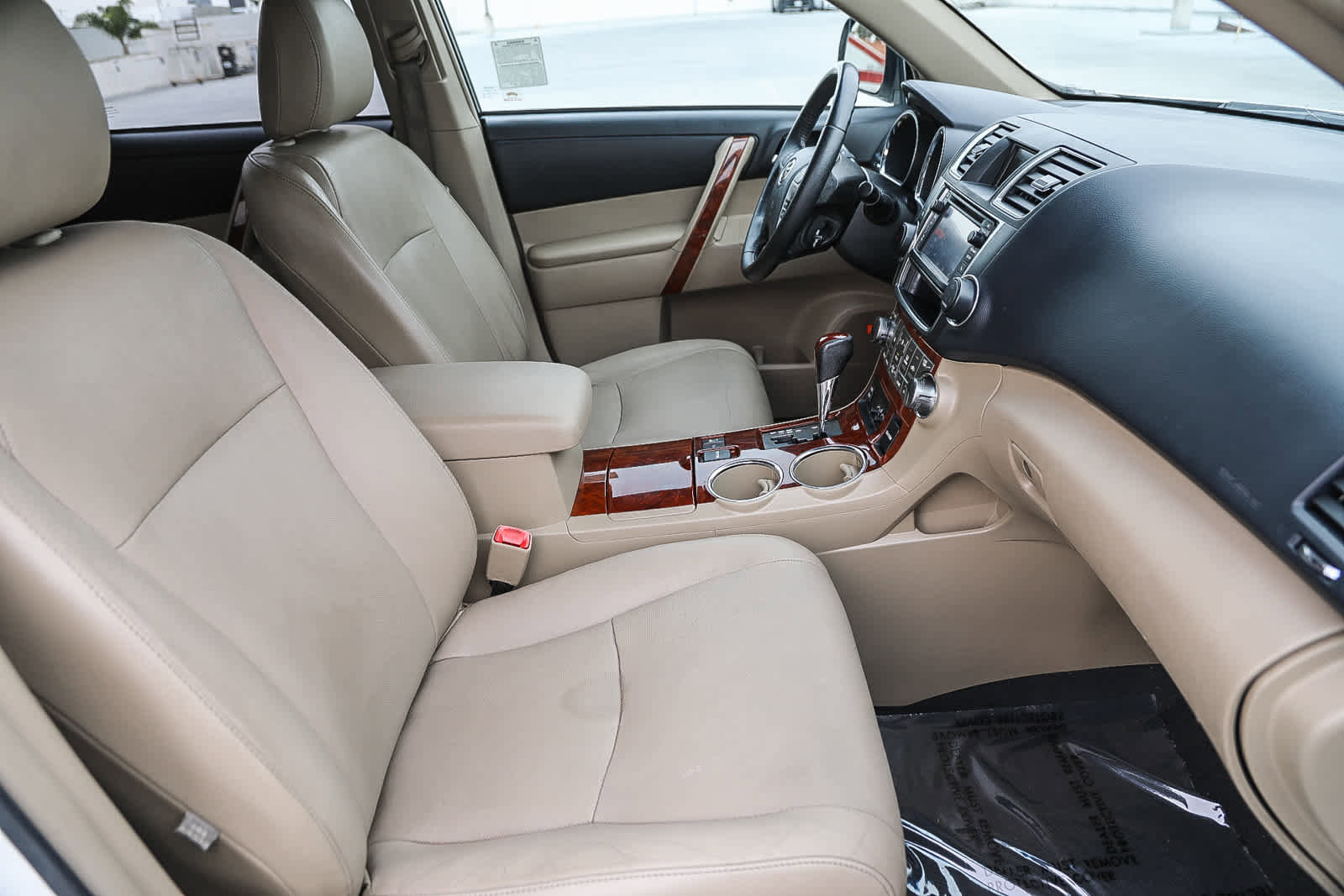 Used 2013 Toyota Highlander Limited AWD/4WD image 14
