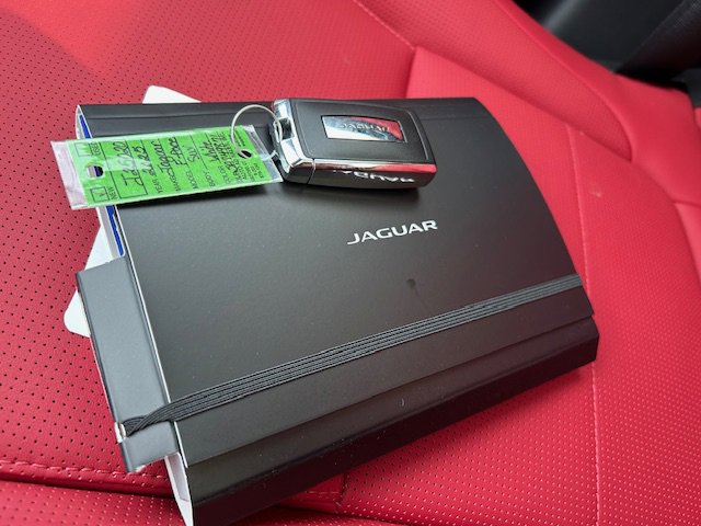 New 2025 Jaguar F-PACE R-Dynamic S image 28