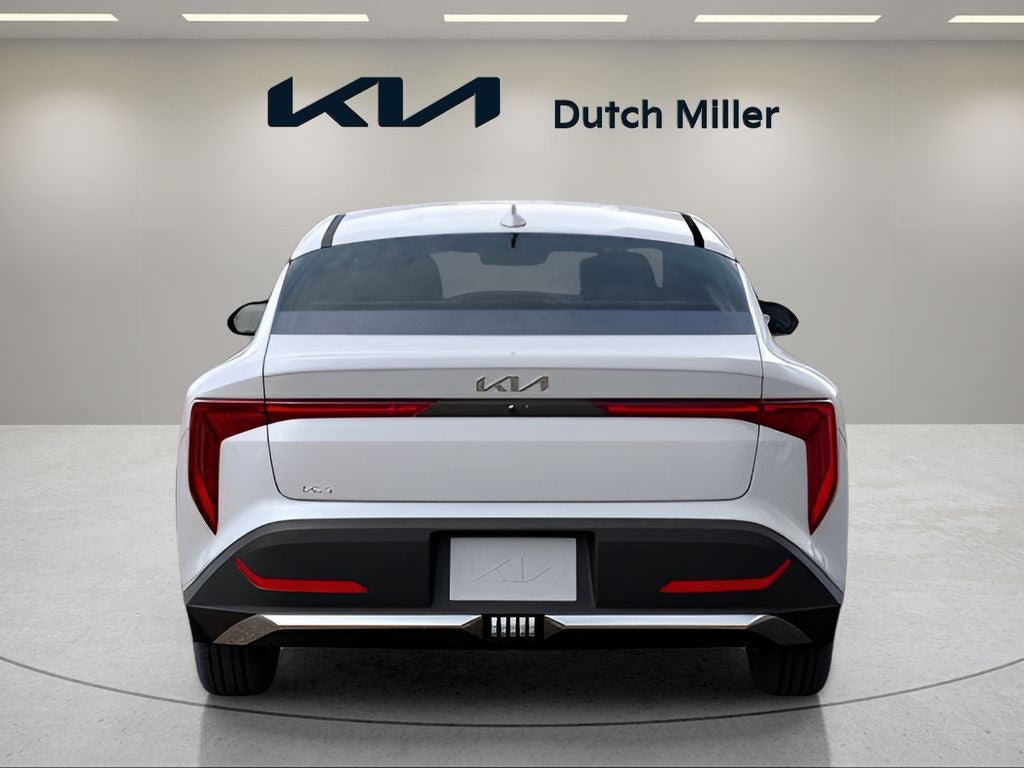 New 2025 Kia K4 FWD image 4