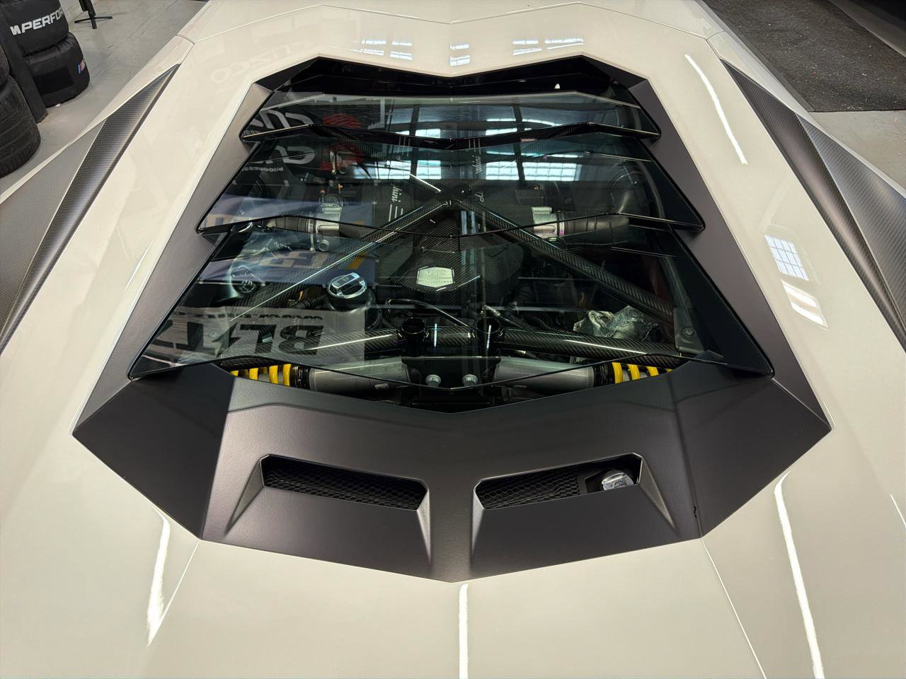 Used 2016 Lamborghini Aventador LP 750-4 Superveloce image 34