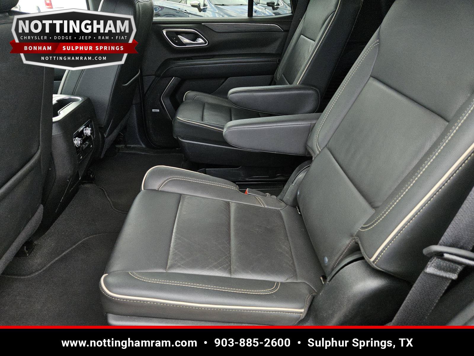 Used 2024 GMC Yukon SLT RWD image 29