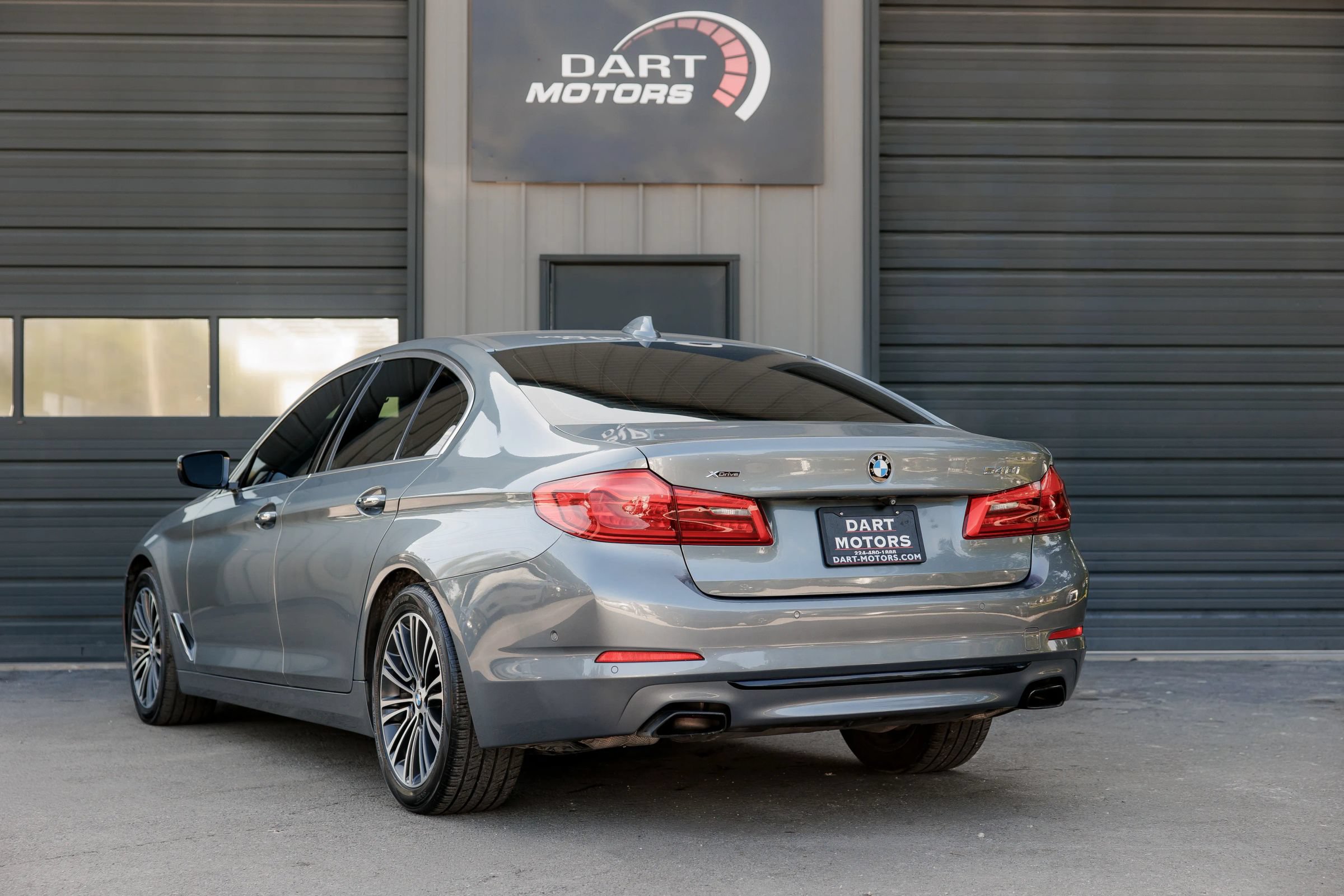 Used 2017 BMW 540i xDrive AWD/4WD image 5