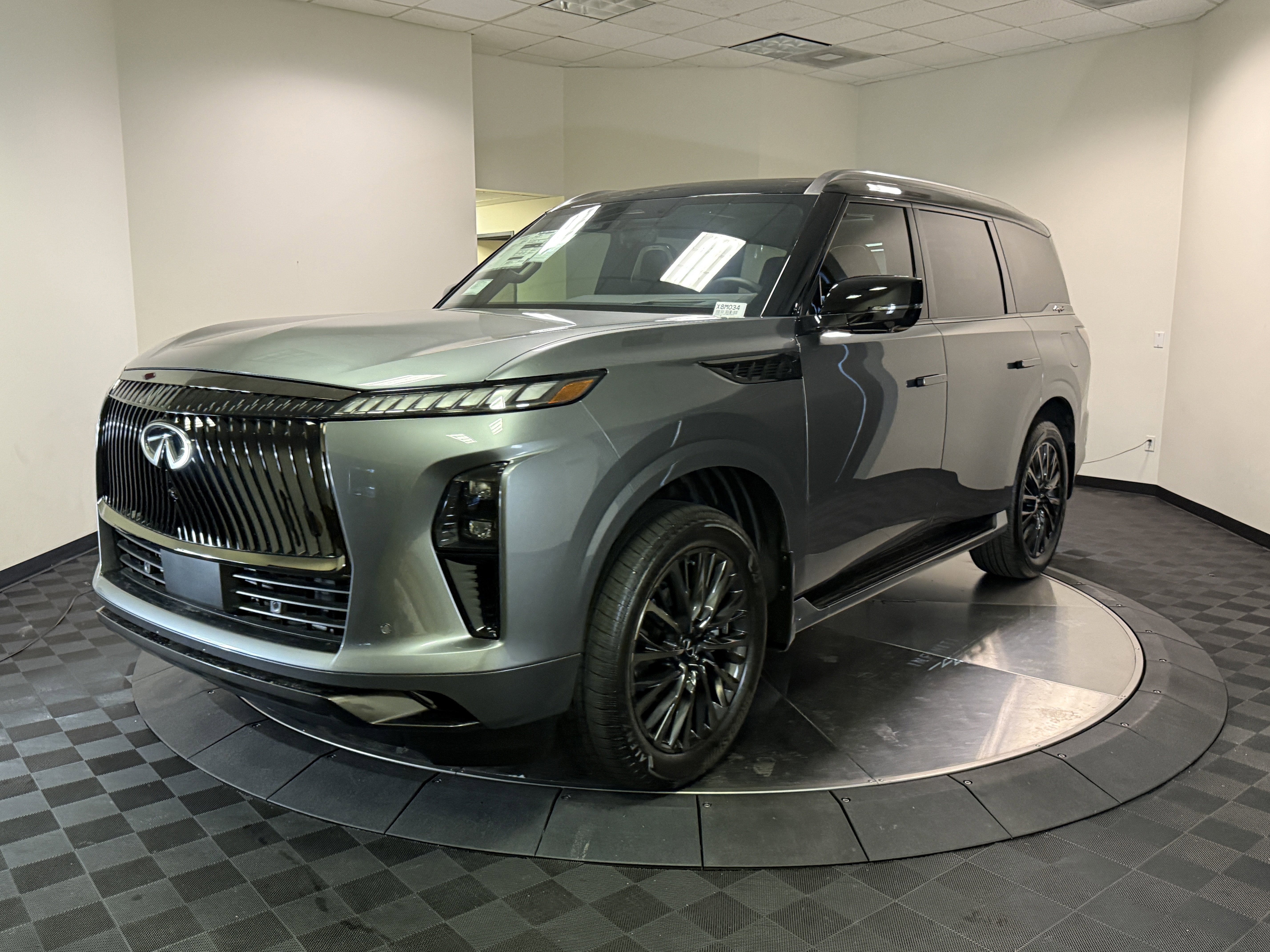New 2026 INFINITI QX80 Autograph image 3