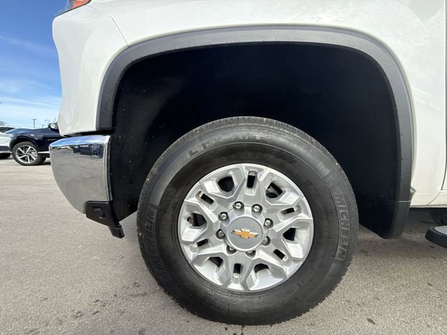 Used 2024 Chevrolet Silverado 3500 LTZ w/ LTZ Convenience Package image 10