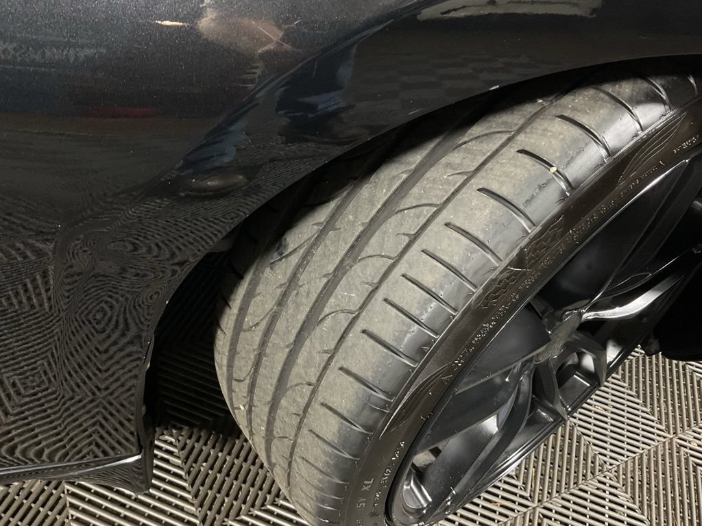 Used 2014 Nissan 370Z Coupe RWD image 31
