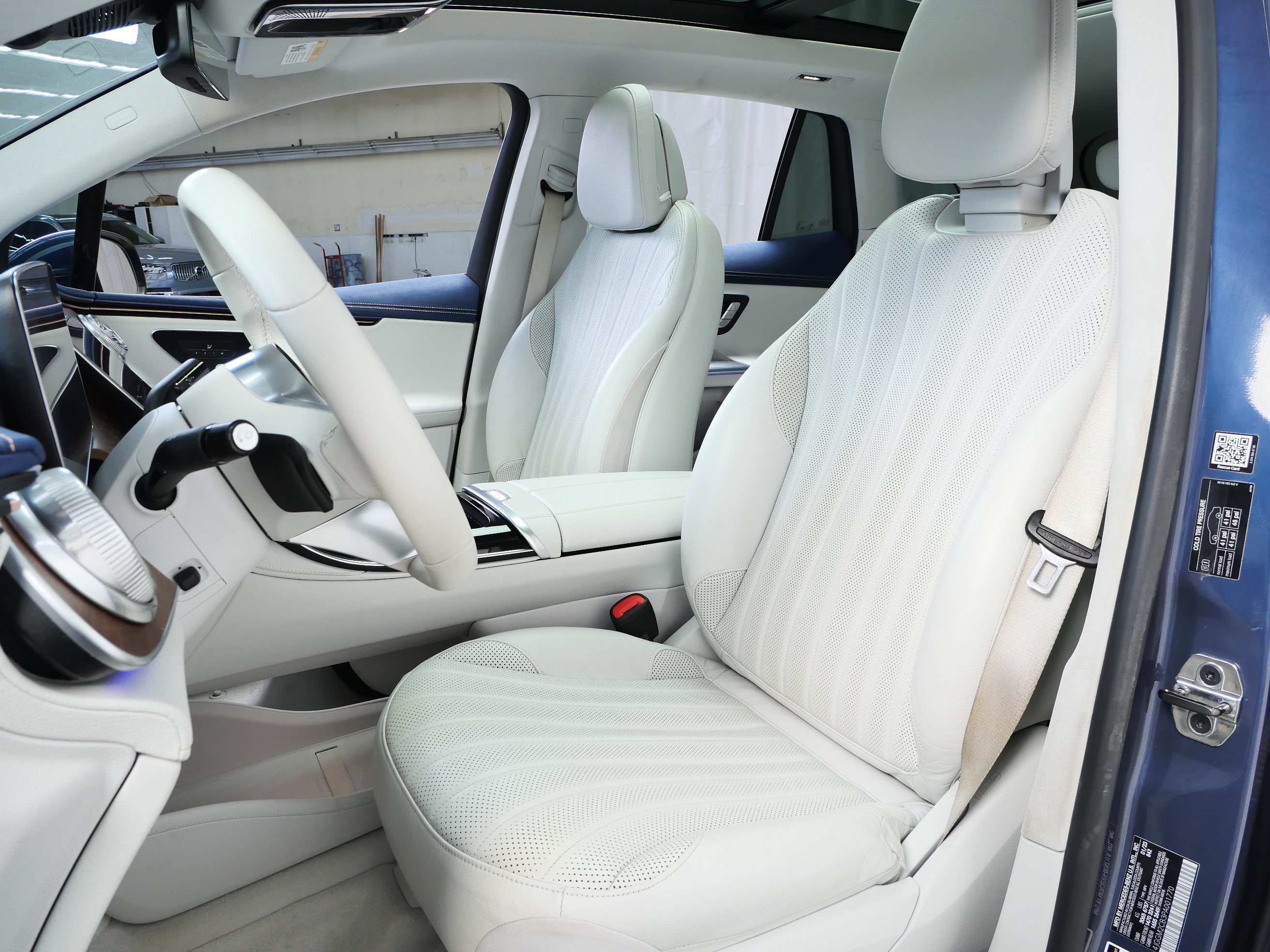 Certified 2023 Mercedes-Benz EQE 500 4MATIC SUV image 2