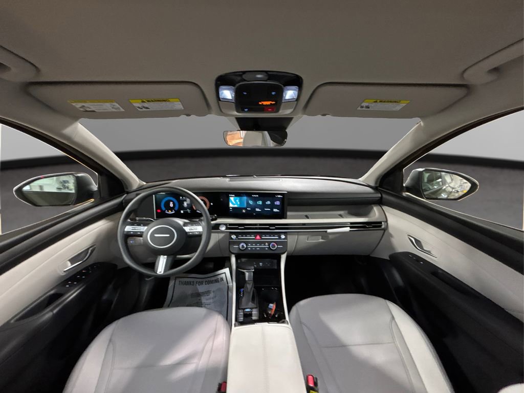 New 2026 Hyundai Tucson SE image 12