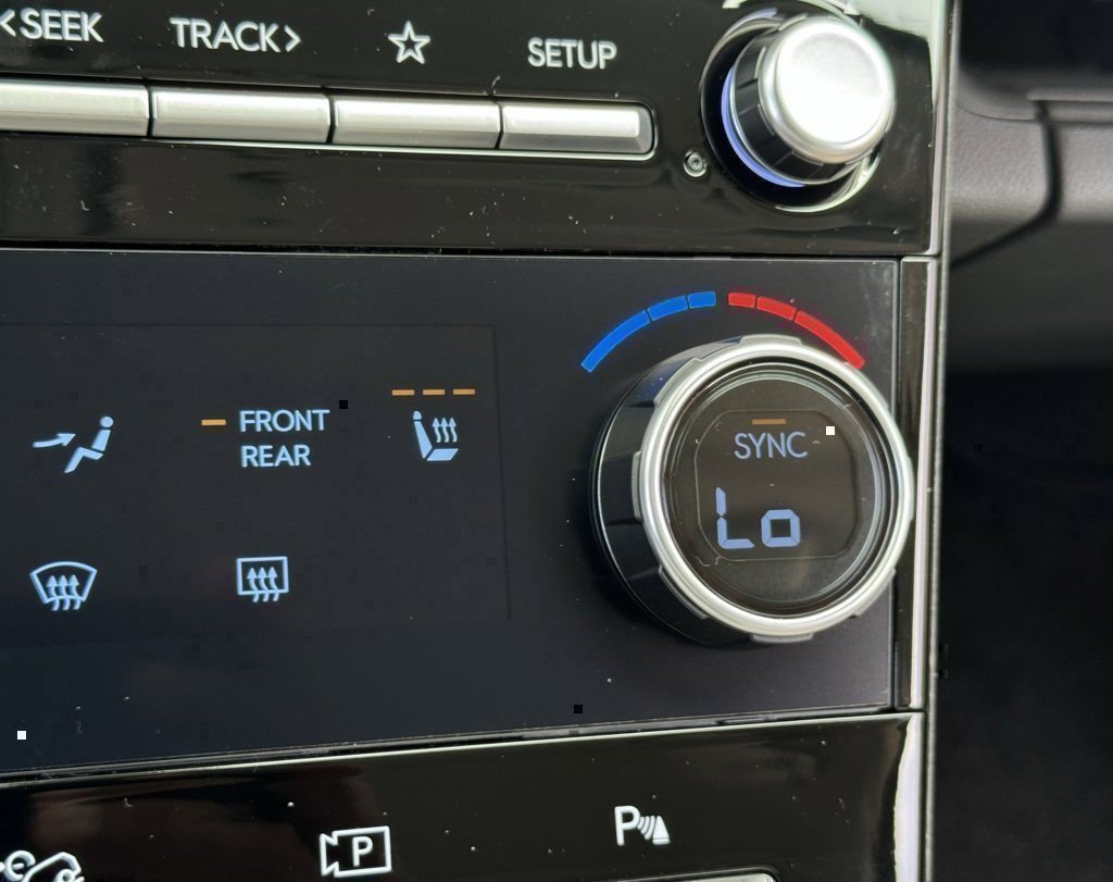 Used 2025 Hyundai Santa Fe SEL image 5