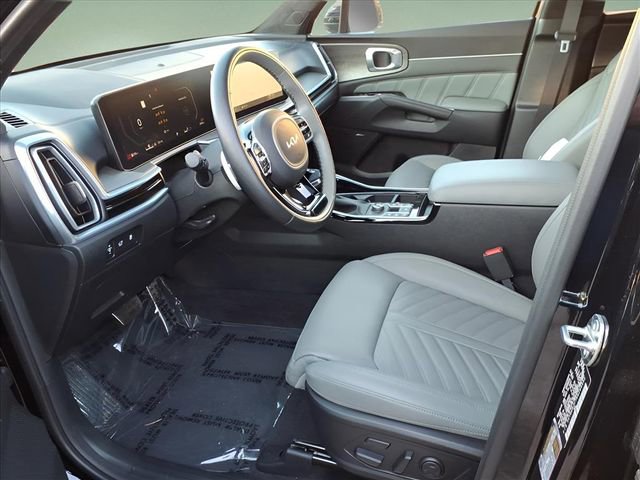 Used 2024 Kia Sorento SX Prestige w/ Sage Leather Package image 11