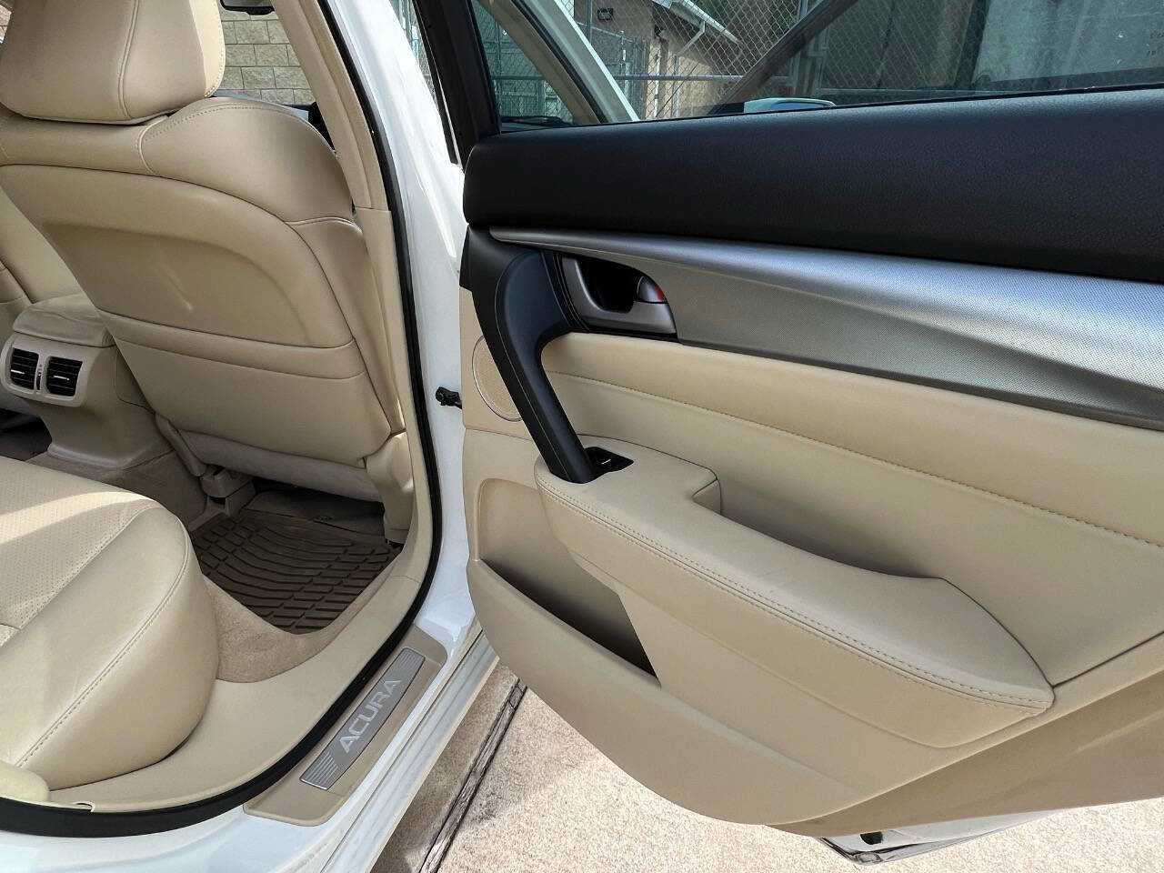 Used 2010 Acura TL w/ Technology Package FWD image 39