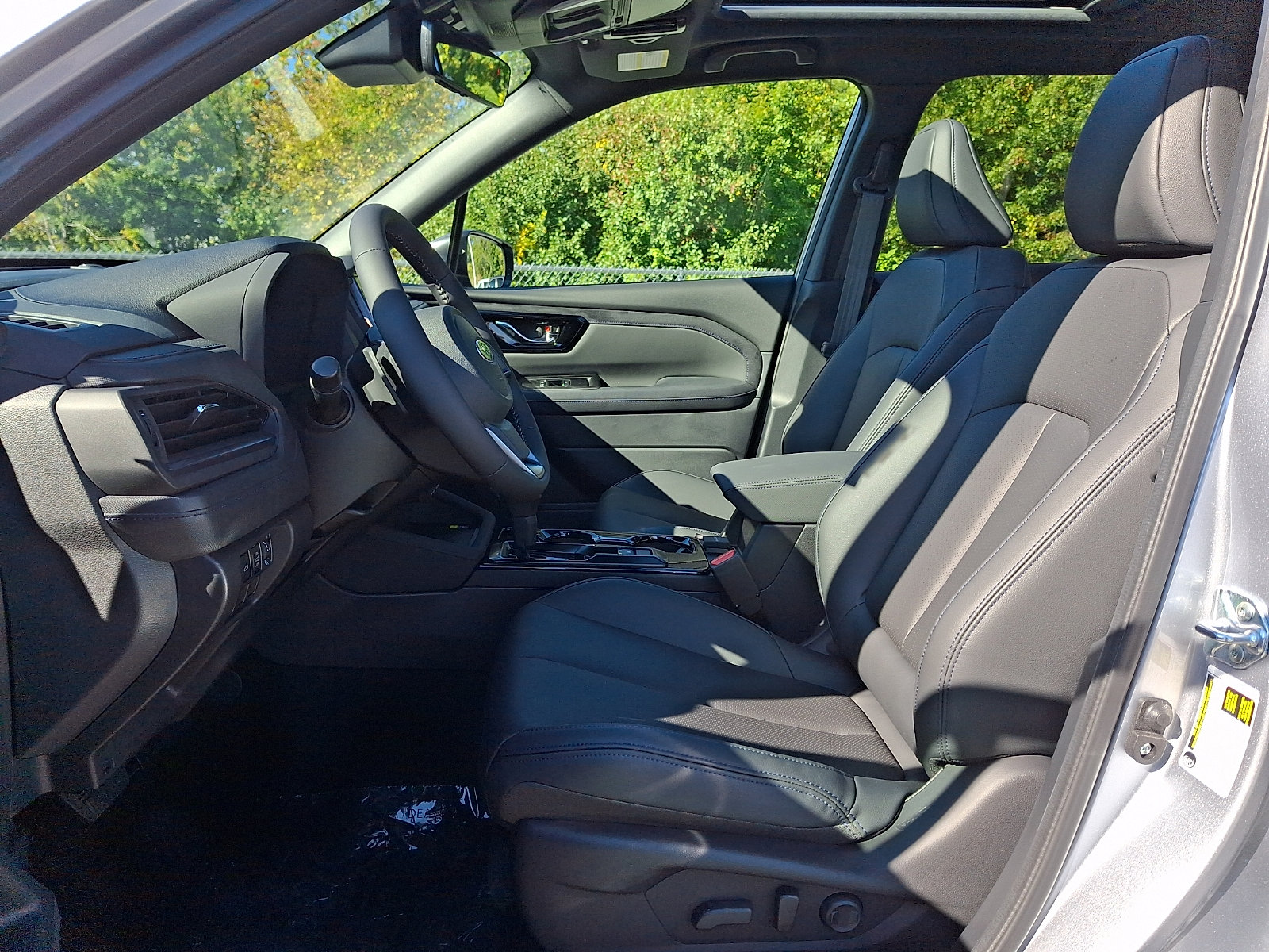 New 2026 Subaru Forester Limited AWD/4WD image 9