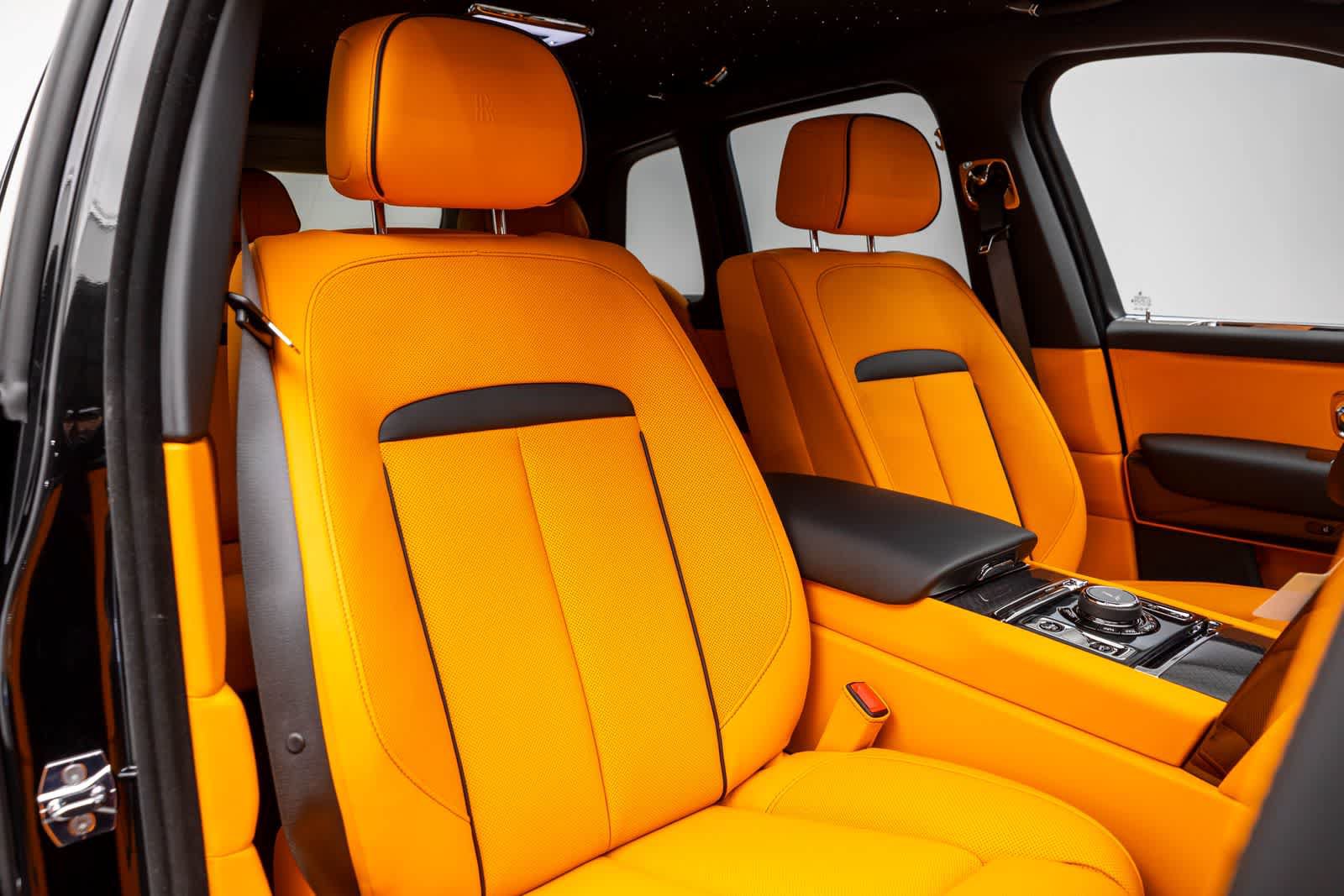 New 2027 Rolls-Royce Cullinan Black Badge AWD/4WD image 16